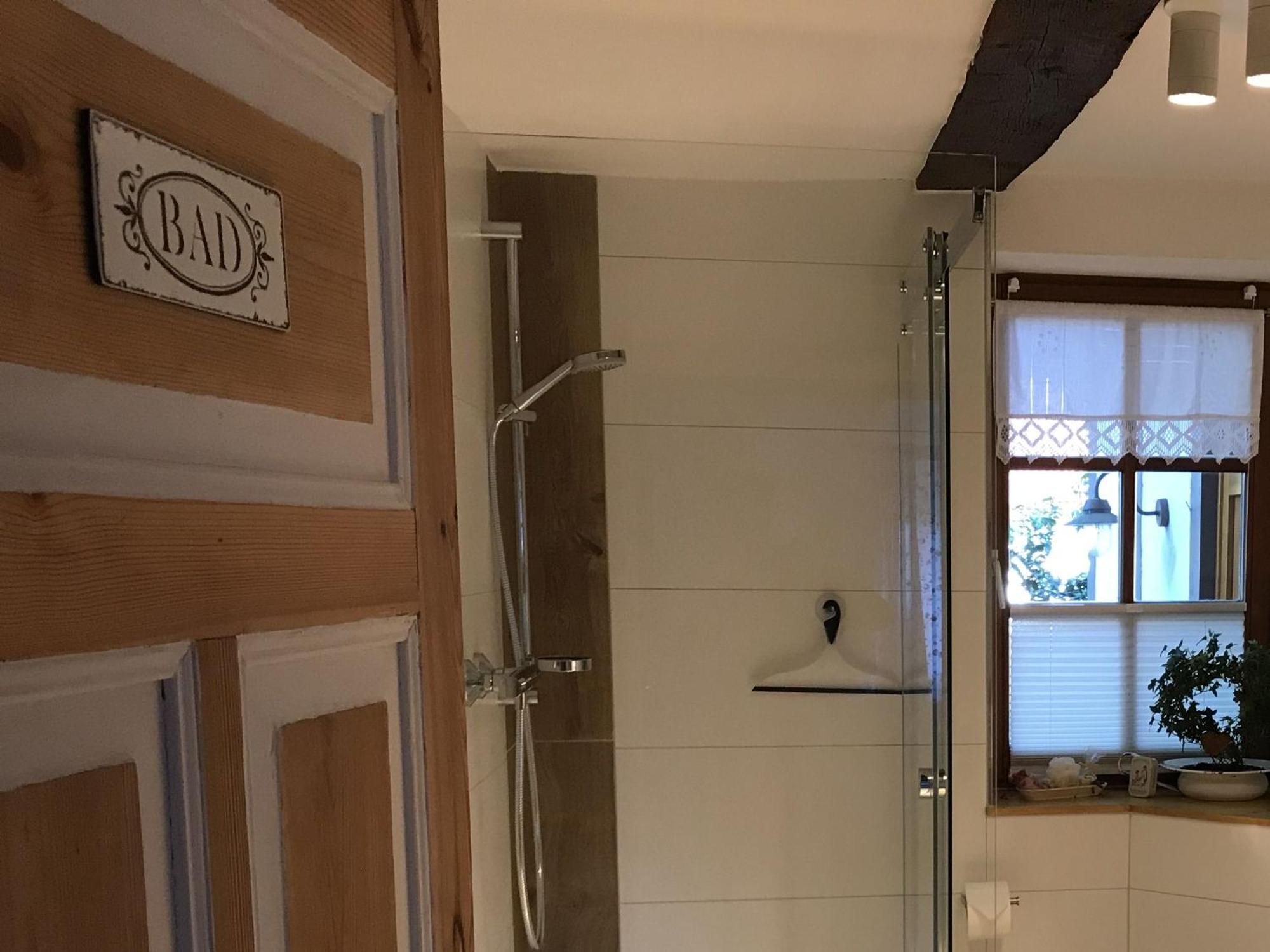 شقة Fachwerktraum Im Hof Alheim المظهر الخارجي الصورة